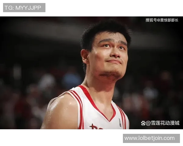 姚明与赵本山的偶遇引发的幽默故事与篮球文化的碰撞