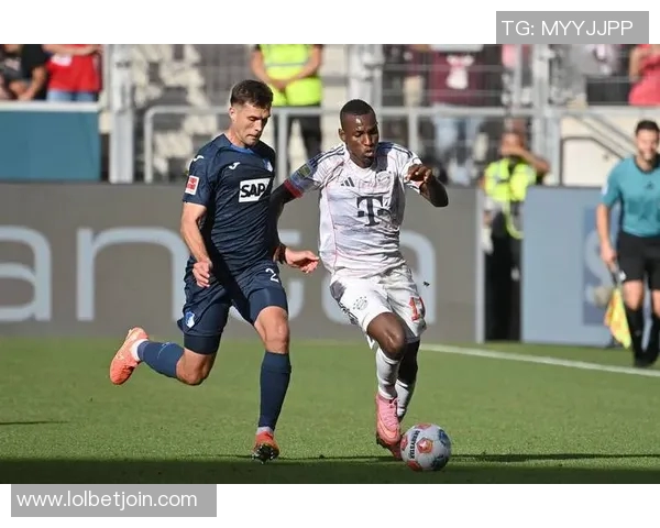 意甲精彩对决切尔西大胜拜仁帽子戏法引发全场狂欢 意甲精彩对决切尔西大胜拜仁帽子戏法引发全场狂欢