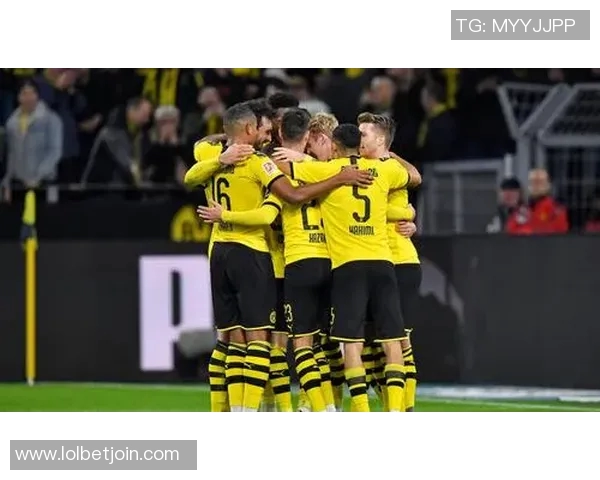 友谊赛精彩回顾：多特蒙德大胜莱比锡引发全场热烈反响