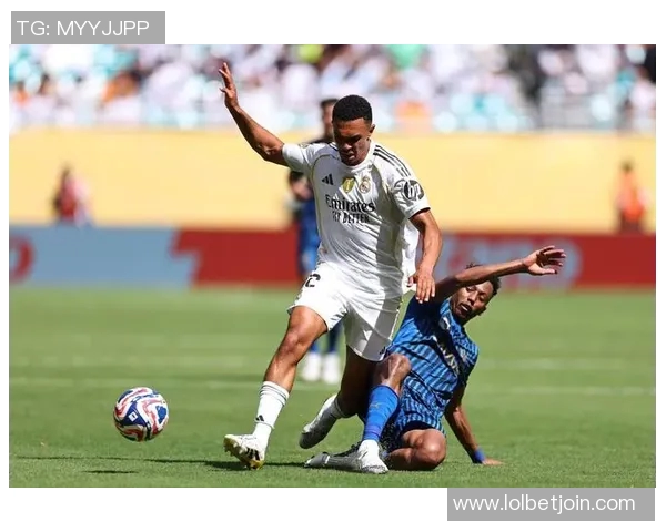 意甲激战波尔图逆转皇马点球大战引发全场狂欢解析 意甲激战波尔图逆转皇马点球大战引发全场狂欢解析