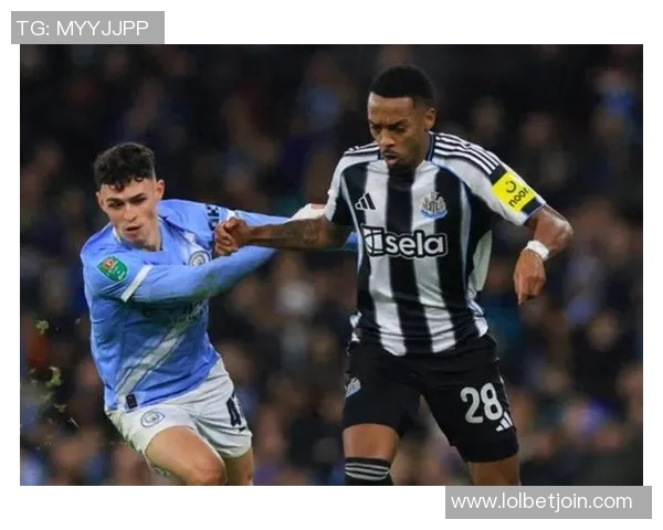 西甲赛场惊现冷门曼城大胜AC米兰乌龙球引发全场狂欢