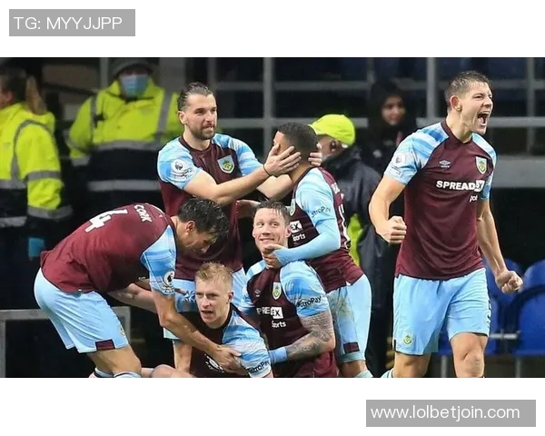 足总杯激战热刺与马竞握手言和精彩瞬间引爆全场赛后深度点评