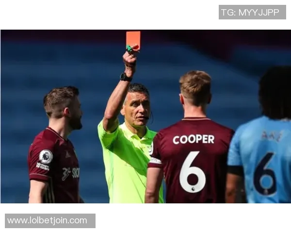 世界杯激战国米与里昂平局红牌事件引发全场热议与争议