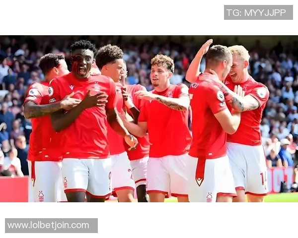 波尔图逆袭巴萨足总杯绝杀进球引发全场狂欢与热议 波尔图逆袭巴萨足总杯绝杀进球引发全场狂欢与热议