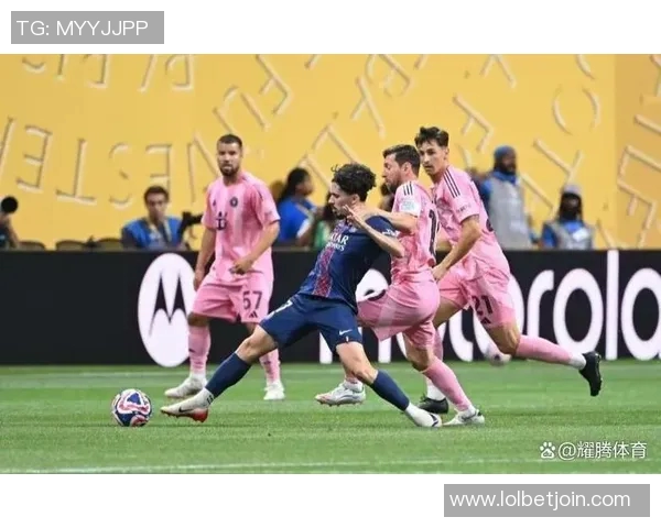 中超精彩对决里昂逆转曼城全场沸腾瞬间回顾集锦